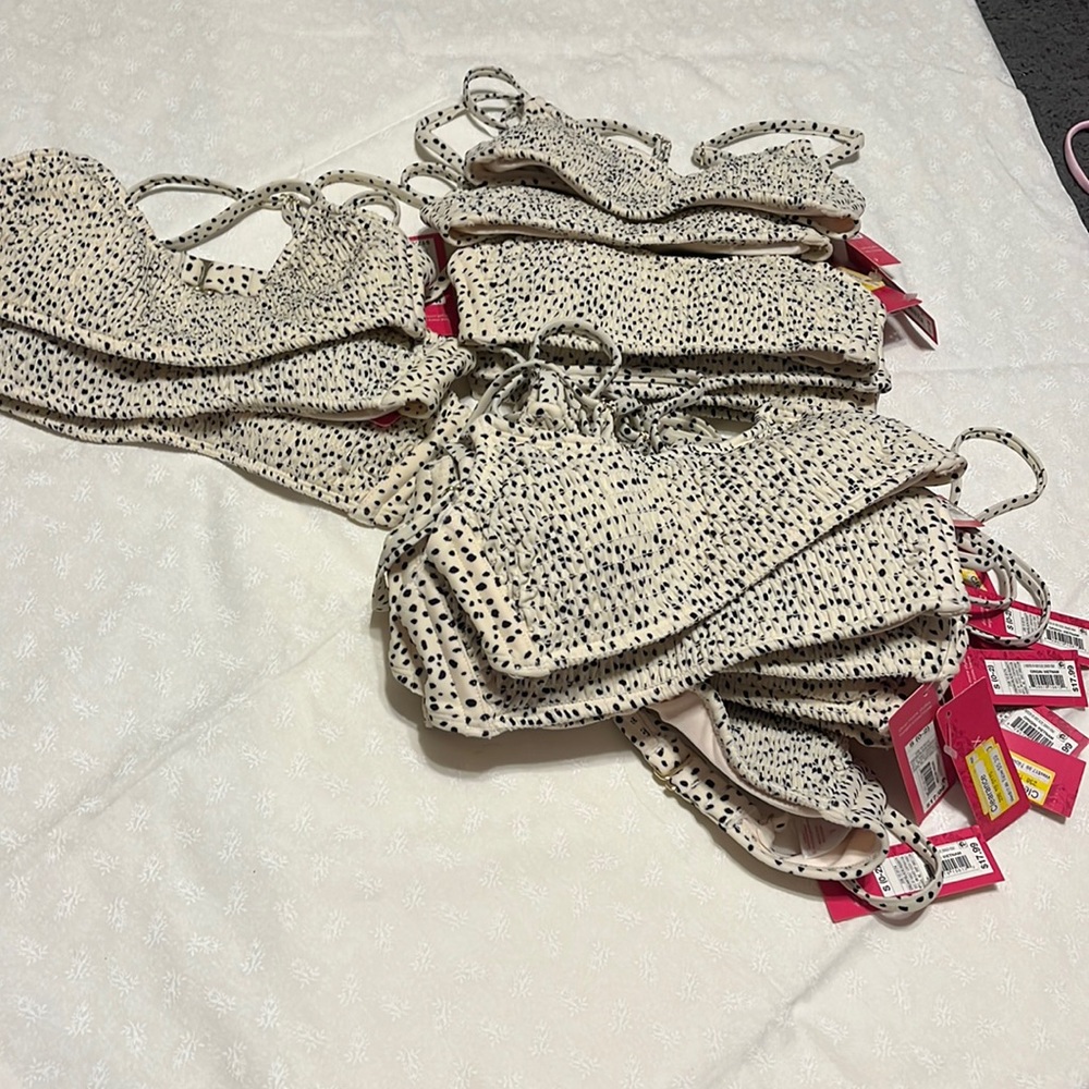 NWT cream polka-dot